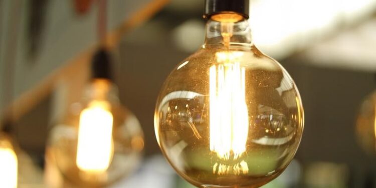 Important Tips to Know When Purchasing LED High Bay Light