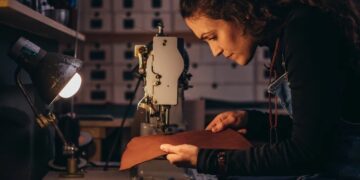 Patterns – Textures and Techniques: A Deep Dive into Leather Craft Workshops