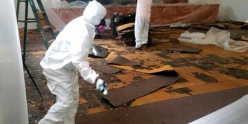 The Top Benefits Of Hiring a Professional Asbestos Removal Company.